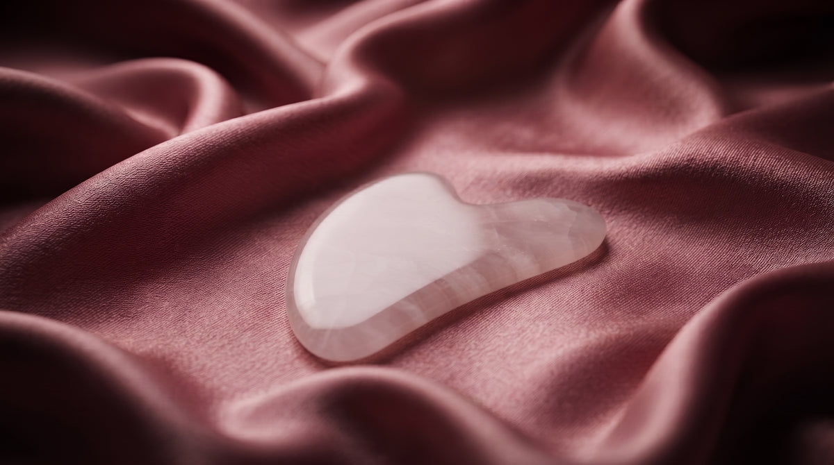 Pierre Gua Sha Quartz Rose — Massage Visage & Drainage