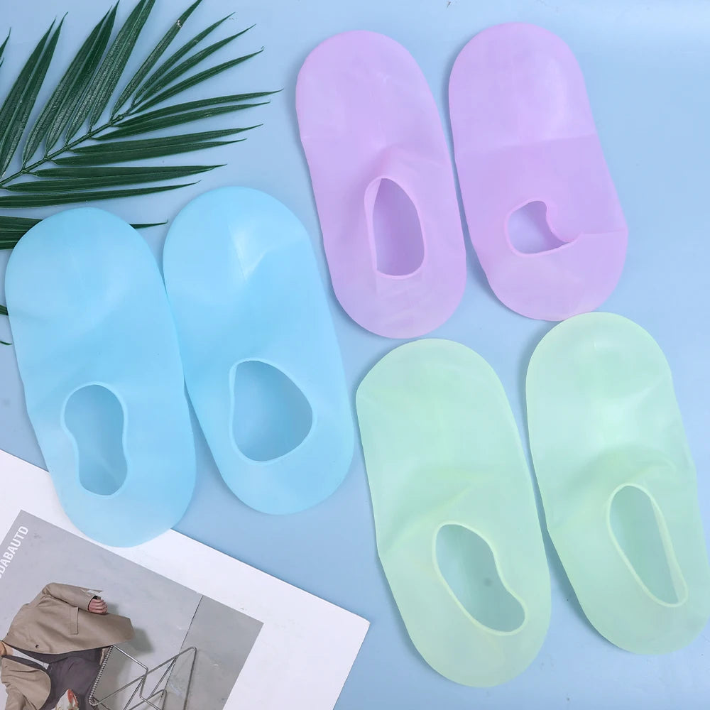 Utilisation chaussettes hydratantes pieds